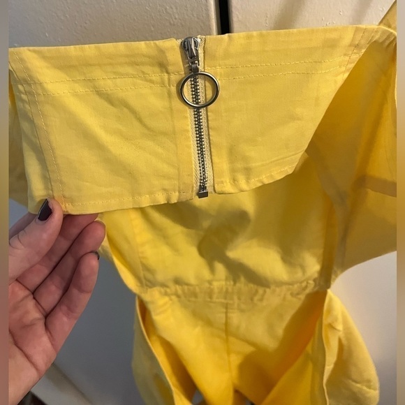 Urban outfitters yellow romper - Picture 9 of 10
